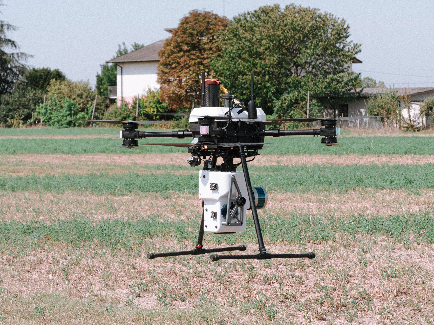 Headwall VNIR-SWIR hyperspectral and LiDAR sensor system mounted on a UAV, operated by CNR-IBE